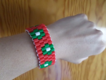 Pulsera roja y verde - Hama Beads